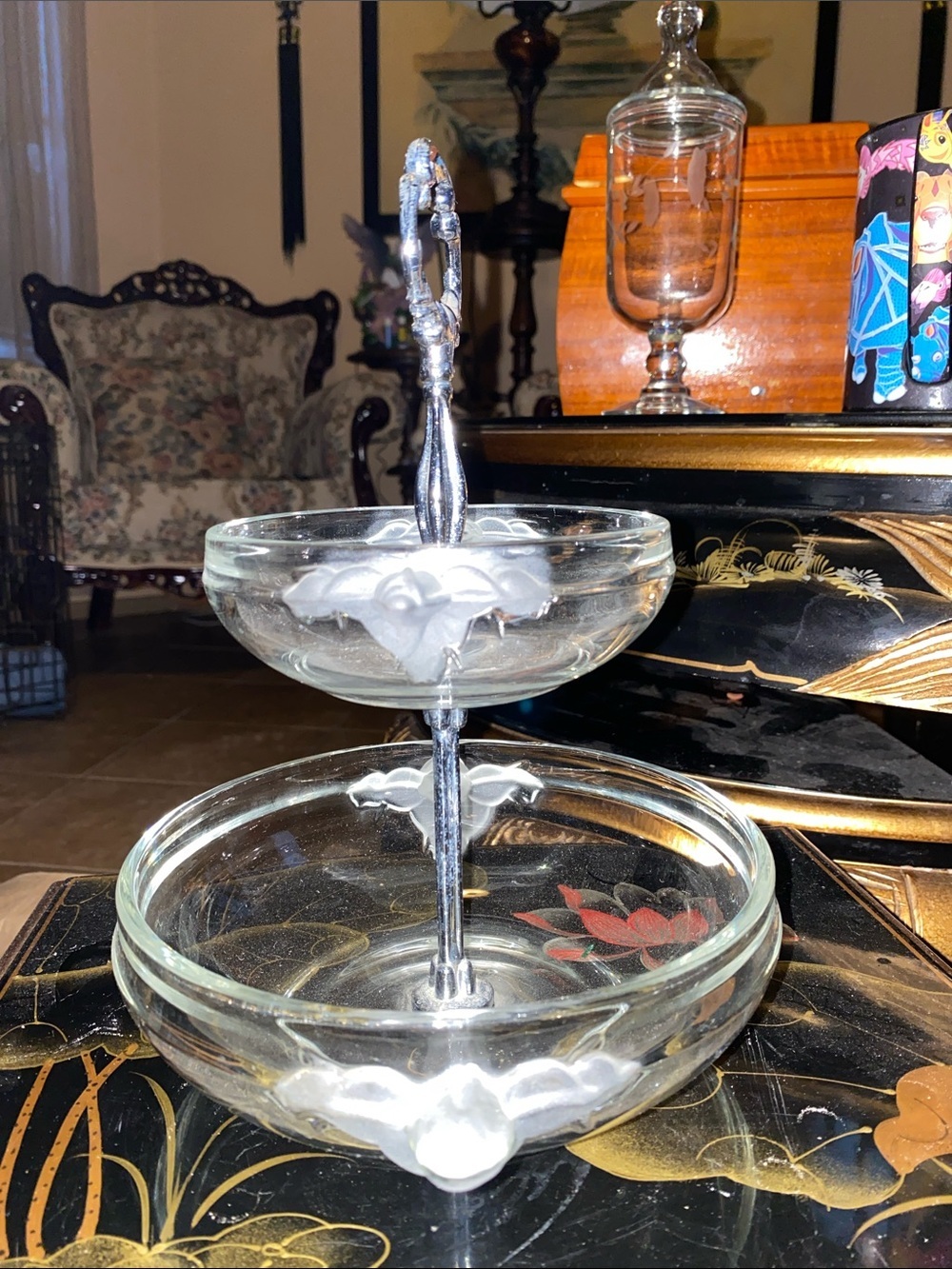 Vintage Mikassa Satin Rose Crystal Two-Tier Serving Tray made by Walther K - Picture 2 of 10